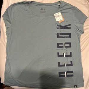 Reebok T-Shirt Size Large